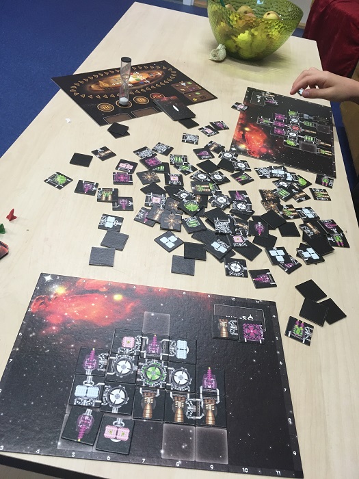 Galaxy trucker